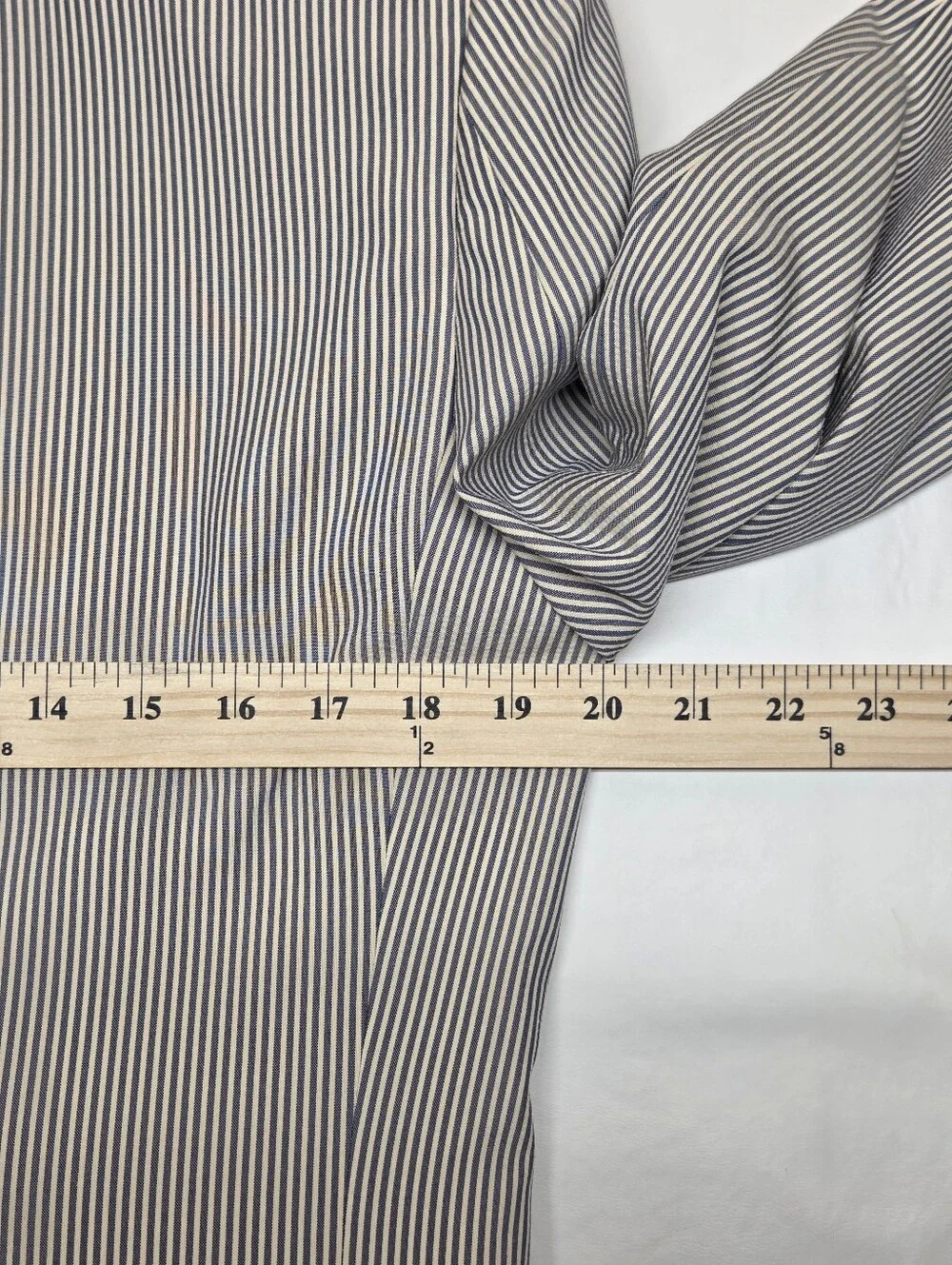 Lauren Ralph Lauren Seersucker Suit Mens 38R 32x32 Navy Cream Stripe 2Pc